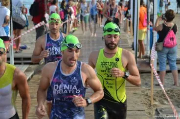 Ribes saliendo del mar