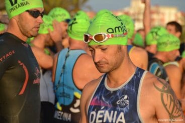 Triatleta dianense antes de la salida