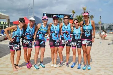 Triatletas del CT Antella