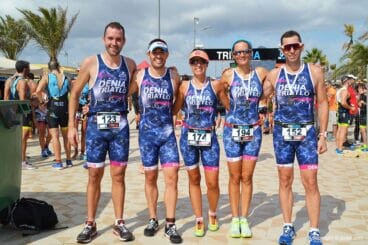 Triatletas del Dénia Triatló