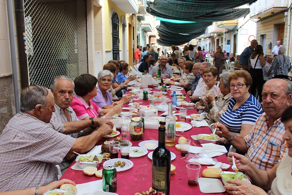 Los vecinos de Benitatxell en el 9 de octubre