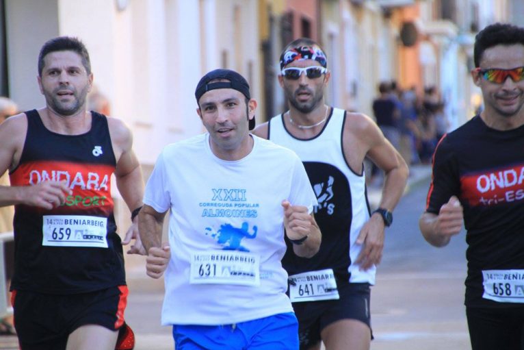 Adrián Hadri durante la carrera