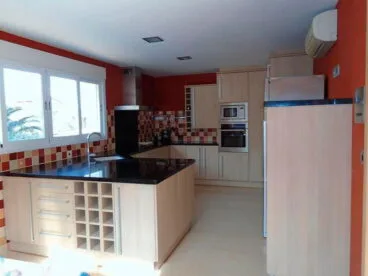 Cocina de la casa en alquiler CasaNova Villas