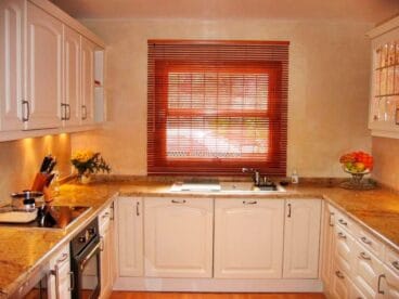 Cocina de la casa MarinaBay Homes