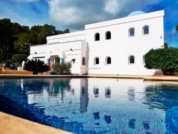 Fachada de la casa CHA0474 MarinaBay Homes