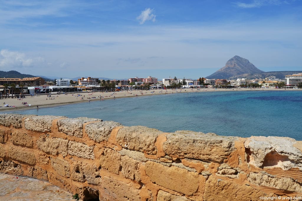 Xàbia, playa y Montgó