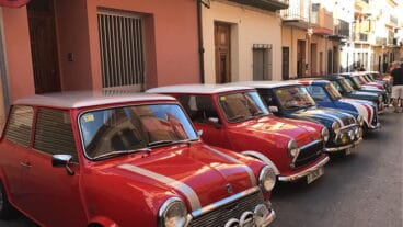 50 vehículos Mini Cooper se concentraron en Benitatxell