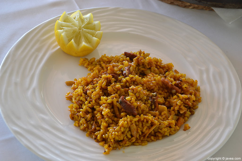 Plato arroz Amarre 152