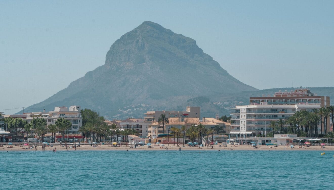 Descubre el sabor del Mediterráneo en La Perla de Jávea