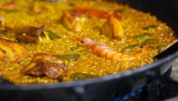 Disfruta de un arroz meloso con todo el sabor del Mediterráneo