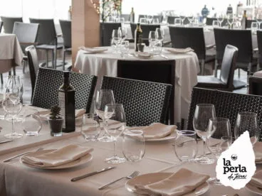 Mesas interiores La Perla de Jávea