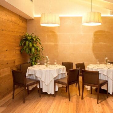 Salón interior La Perla de Jávea