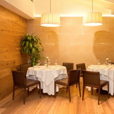 Salón interior La Perla de Jávea