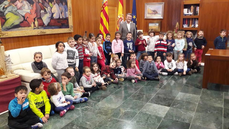 Alumnos Graüll visitan el Ayuntamiento