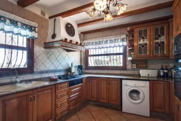 Cocina de la casa Aguila Rent a Villa
