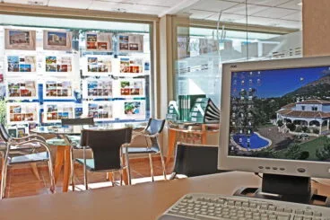 Inmobiliaria Vicens Ash Properties