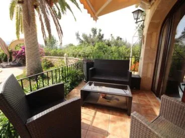 Terraza exterior Atina Inmobiliaria