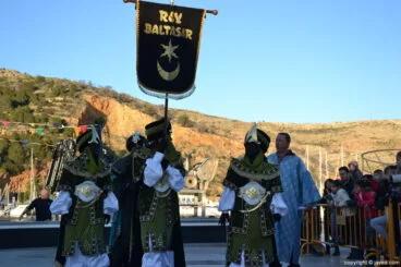 Cabalgata Reyes Magos Xàbia 2017 – Estandarte de Baltsar