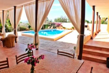 Piscina y jardín Javea Home Finders