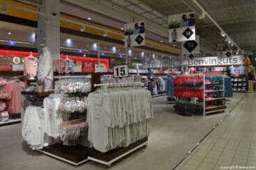 Carrefour Ondara – zona bienvenida