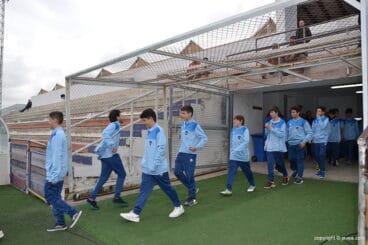 Cadetes saliendo al campo
