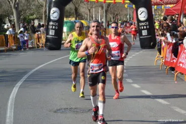 Carañana y Llopis entrando en meta