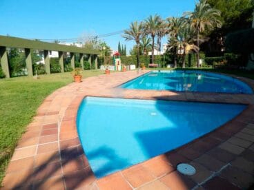 Piscina comunitaria Atina Inmobiliaria