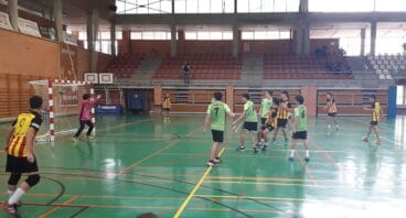 Cadetes del CH Xàbia durante un partido