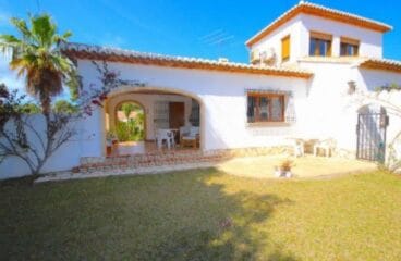 Jardín de la casa Costa Blanca North Property Finder