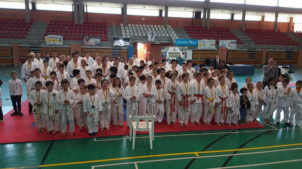 Medallistas de la competición de kárate