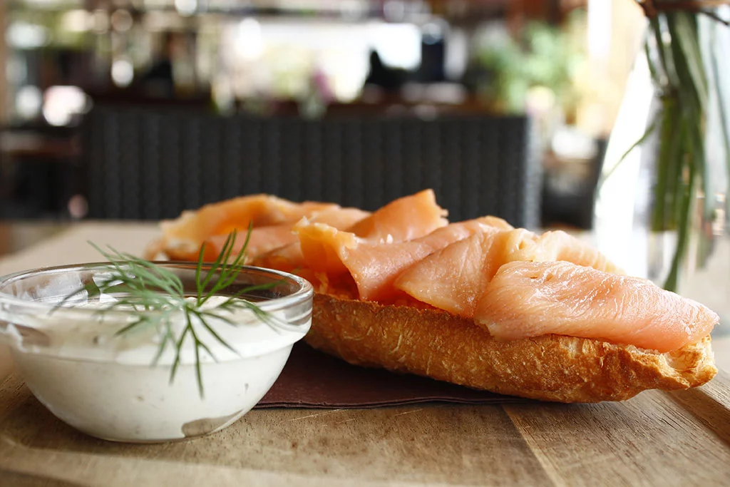 Tosta con salmón – Restaurante La Fontana
