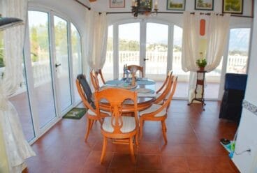 Comedor luminoso Javea Home Finders