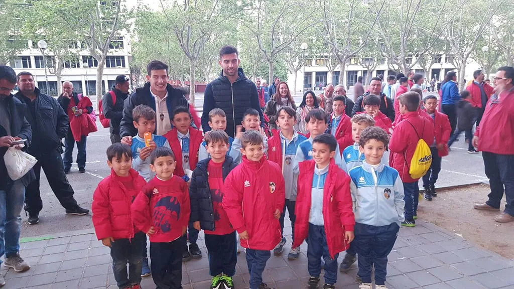 Escolares xabieros con Antonio Sivera