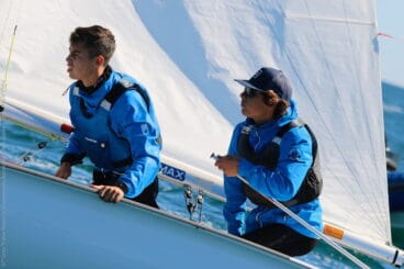 Los hermanos Luján en plena regata de Valencia