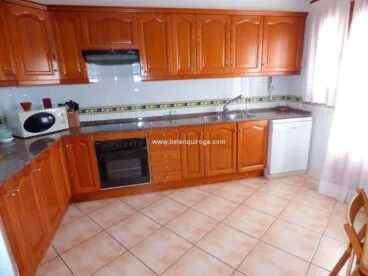 Luminosa cocina Inmobiliaria Belen Quiroga