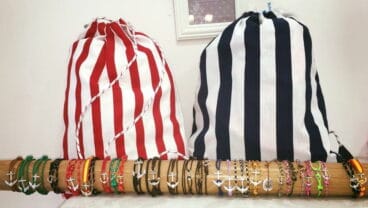 Mochilas y Pulseras