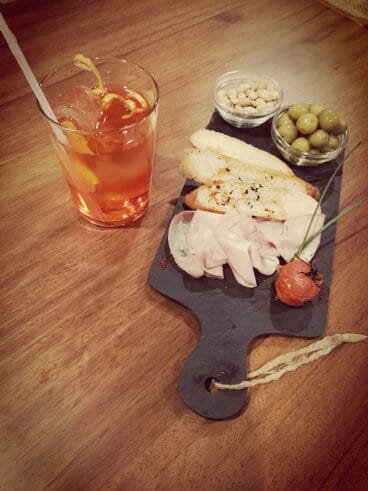 Plato y bebida Restaurante Giulia