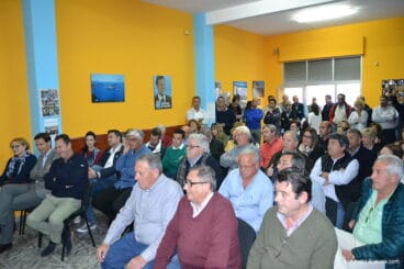 Sede del PP con los afiliados y militantes