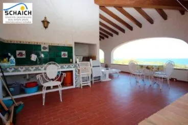 Terraza cubierta de la villa de Stella Inmo Consulting