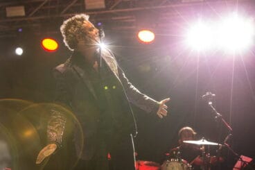 Carlos Tarque en el escenario