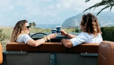 Contacta con Nostro Café Costa y reserva tu momento