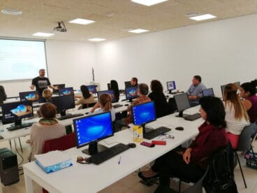 Curso sobre redes sociales