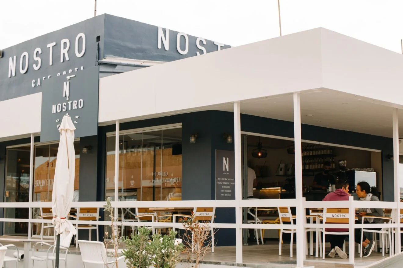 Exterior de Nostro Café Costa en El Arenal