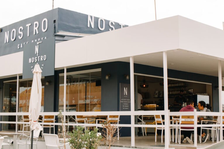 Exterior de Nostro Café Costa en El Arenal