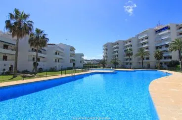 Piscina comunitaria Vicens Ash Properties