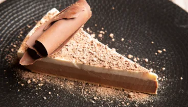 Tarta de tres chocolates casera