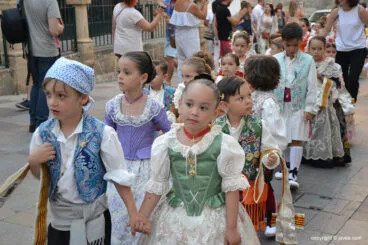Pasacalle infantil de los Festeros de 2017