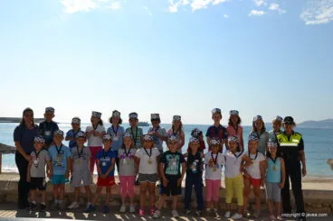 Alumnos del Port de Xàbia, policías por un día