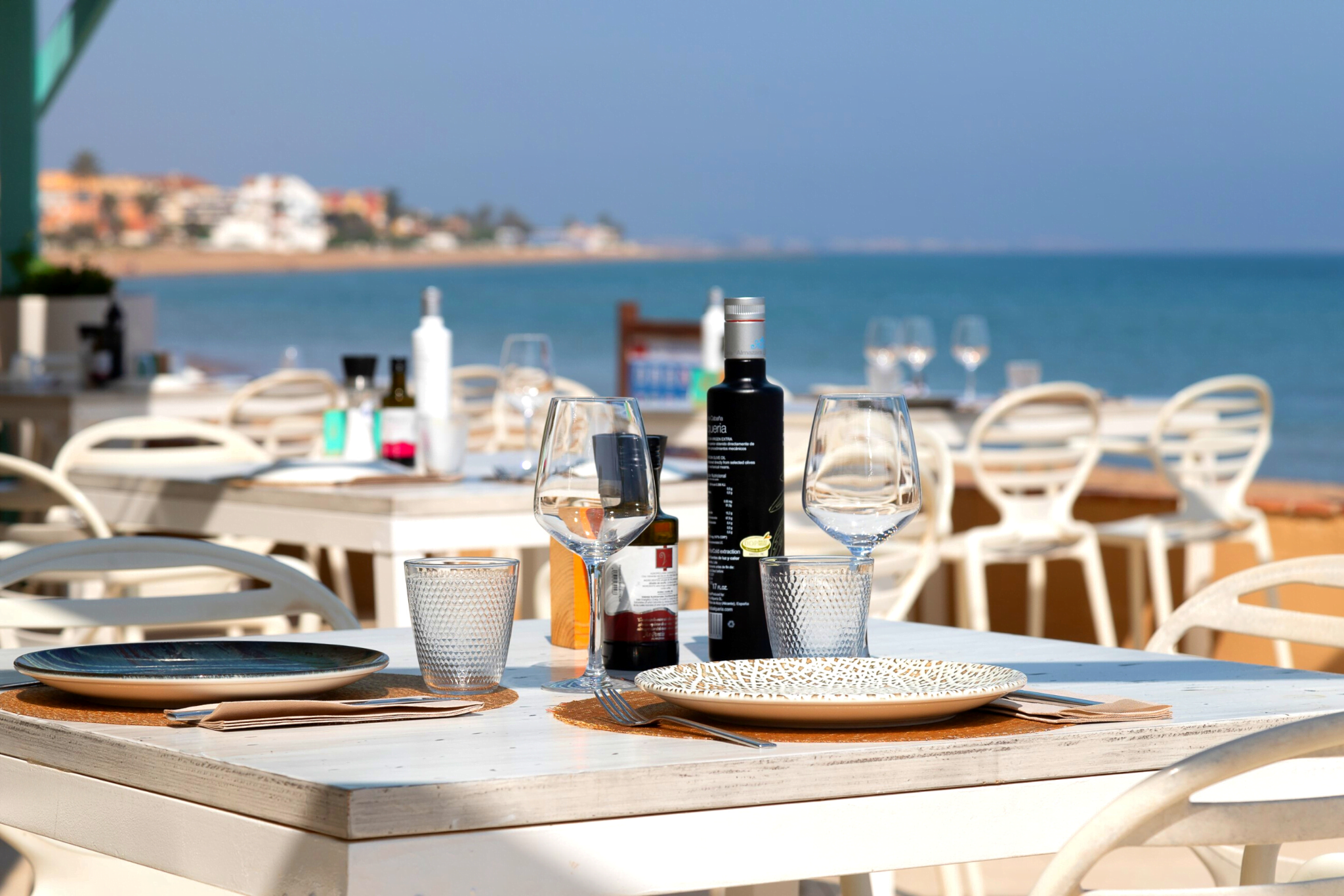 Cocina mediterránea y tradicional con vistas al mar