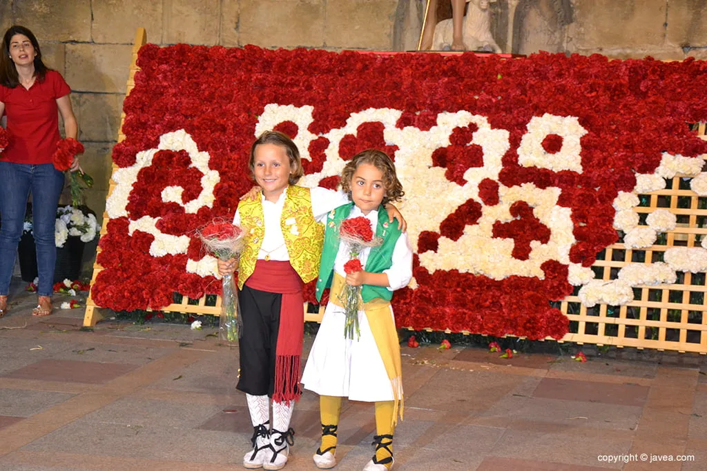 Ofrenda de flores Fogueres Sant Joan 2017
